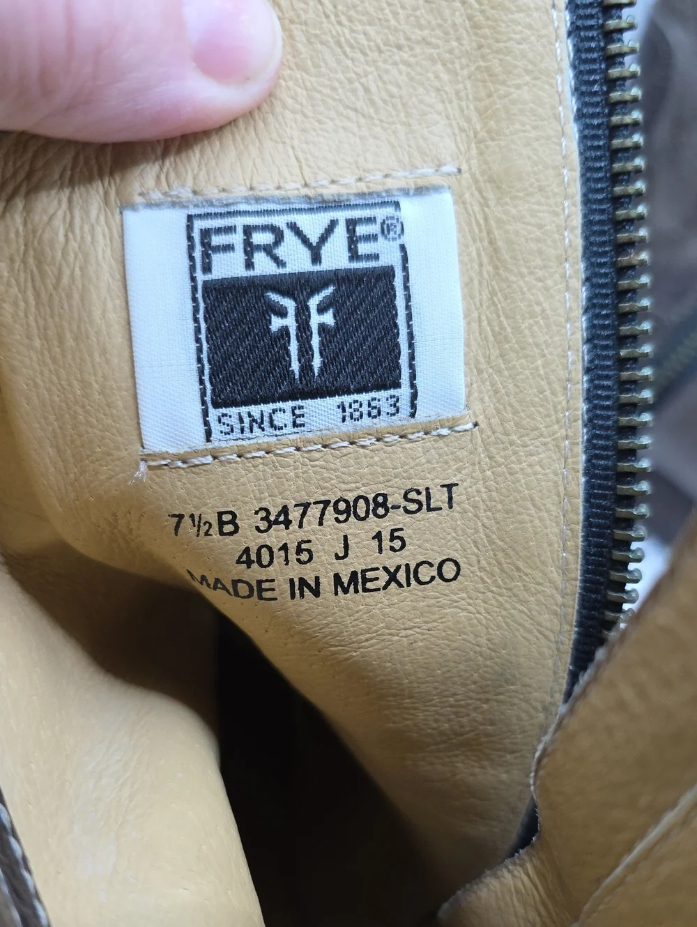 Frye Boots Melissa Button Short  Womens 7.5B